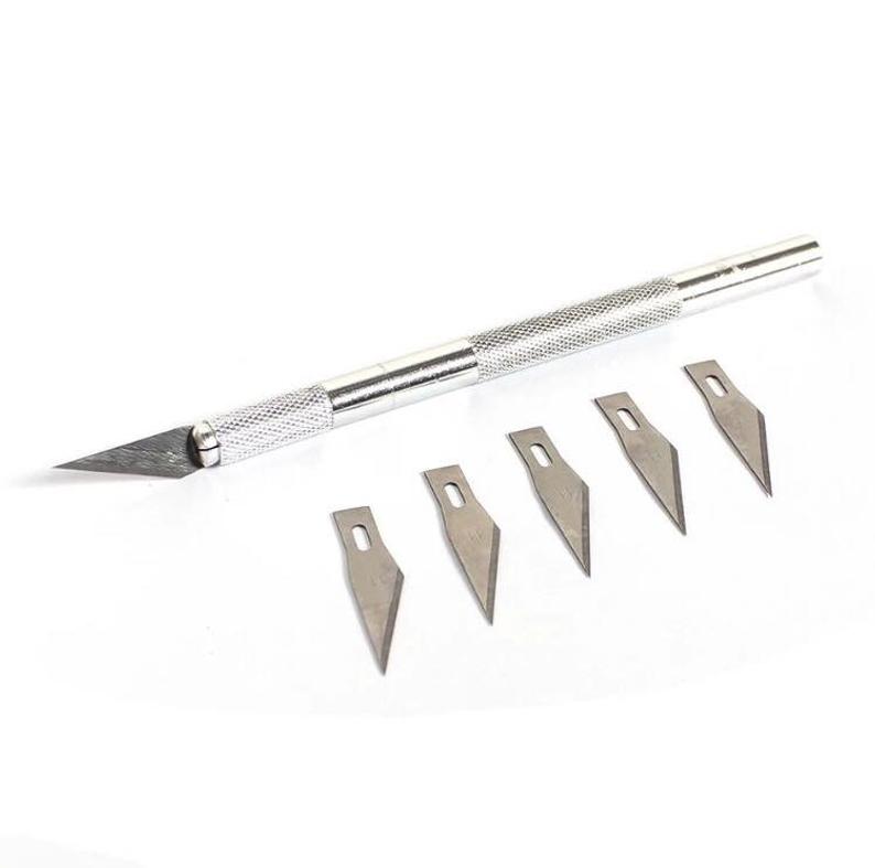 Steel precision carving knife