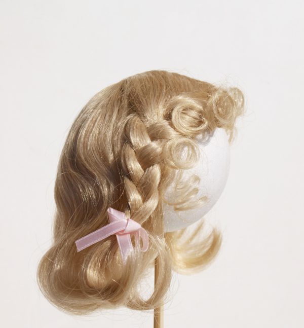 Wig for Doll. Long and tail style. Color blond.